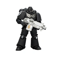 Warhammer Collectibles: 1/8 Scale Iron Hands Intercessor Bolt Rifle Pistol & Chainsword